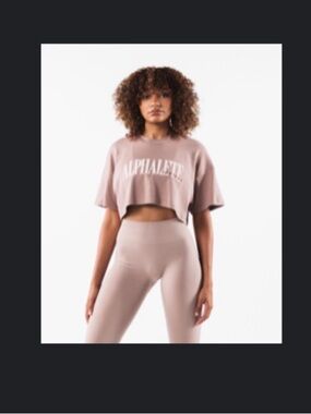 Alphalete Republic Crop Tee